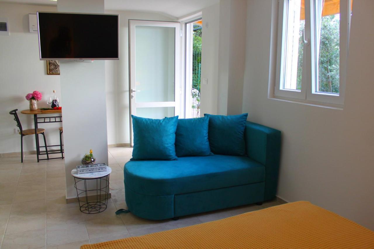 Blue Mediterranean Apartments Sveti Stefan Exterior foto