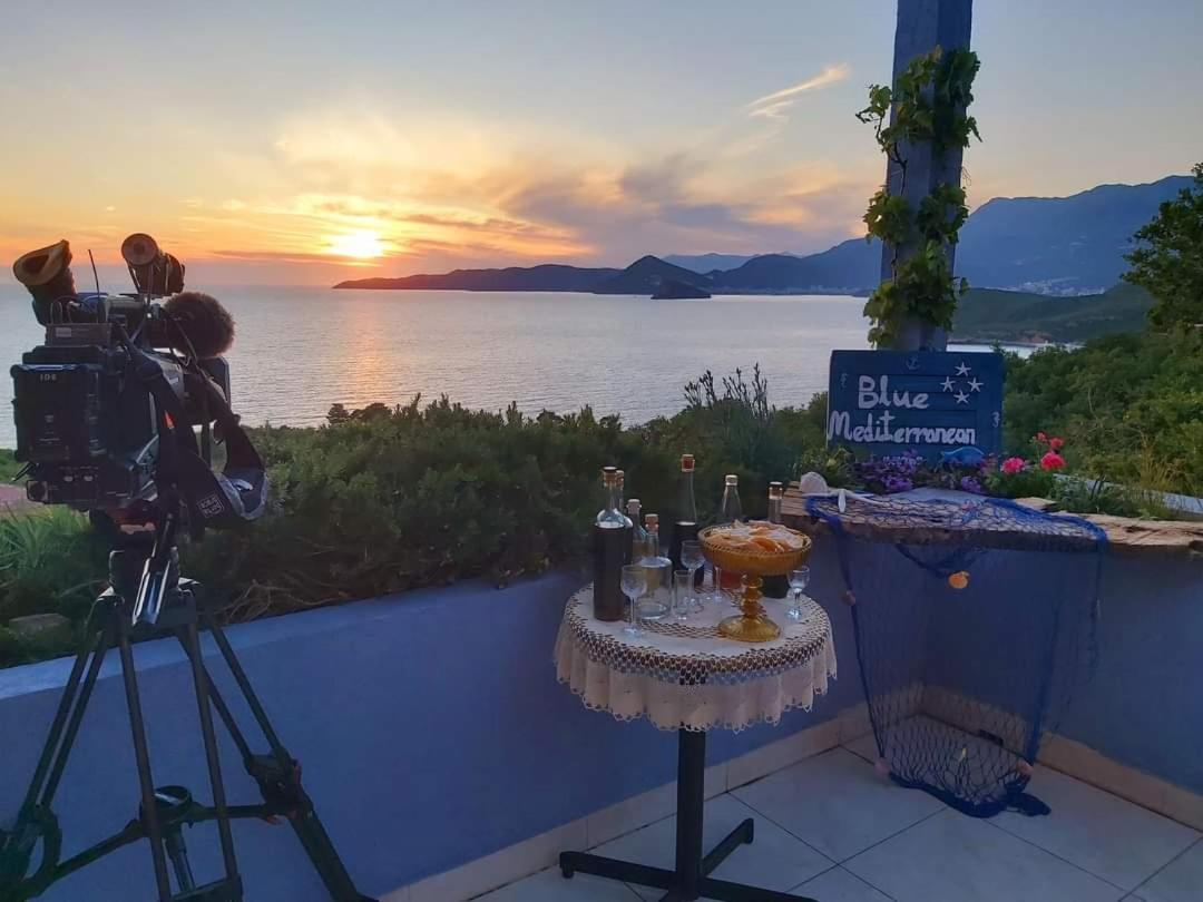 Blue Mediterranean Apartments Sveti Stefan Exterior foto